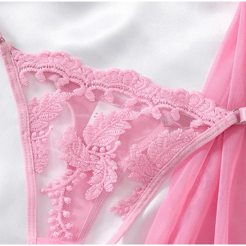 Elegant Wine Red Nightgown – Semi-Sheer Wheat Ear Embroidery & Bow Accent