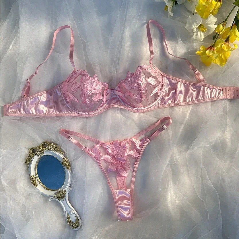 Exquisite Floral Lace Two-Piece Lingerie – Sexy Ultrathin Bra & Panty Set